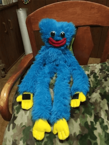 huggy wuggy plush review 1